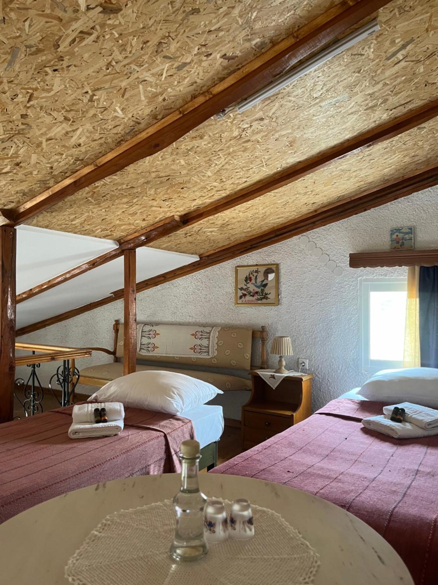 Kamera House Khordhákion Екстериор снимка
